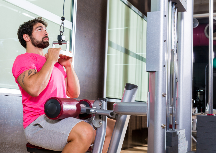 close grip lat pulldown