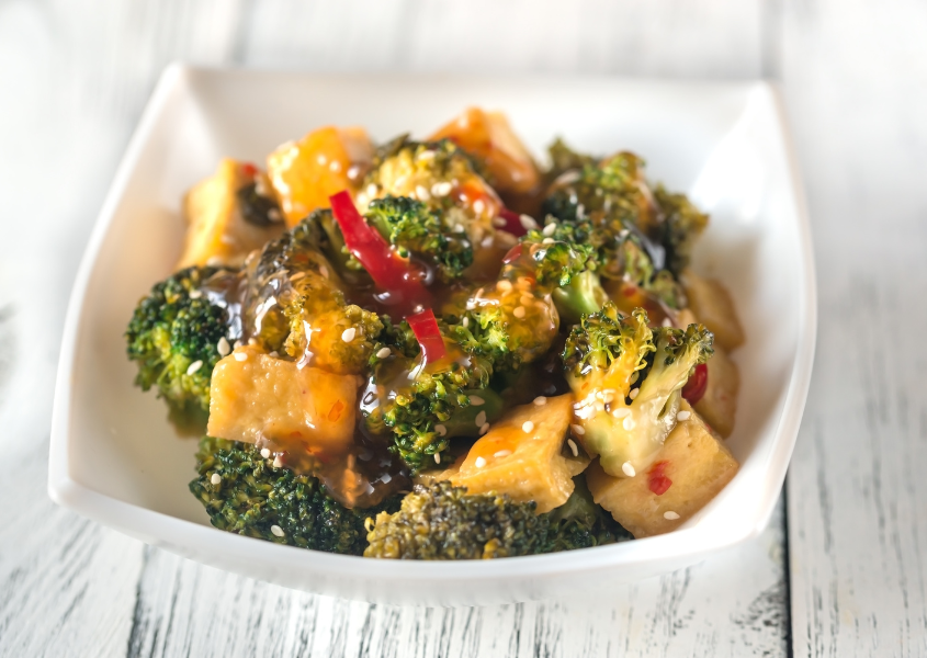 tofu and broccoli stir fry