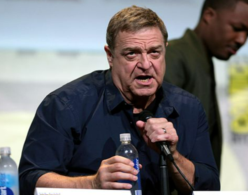 John Goodman during his weight loss in 2016, he continued to incorporate healthy habits to continue his weight loss journey.